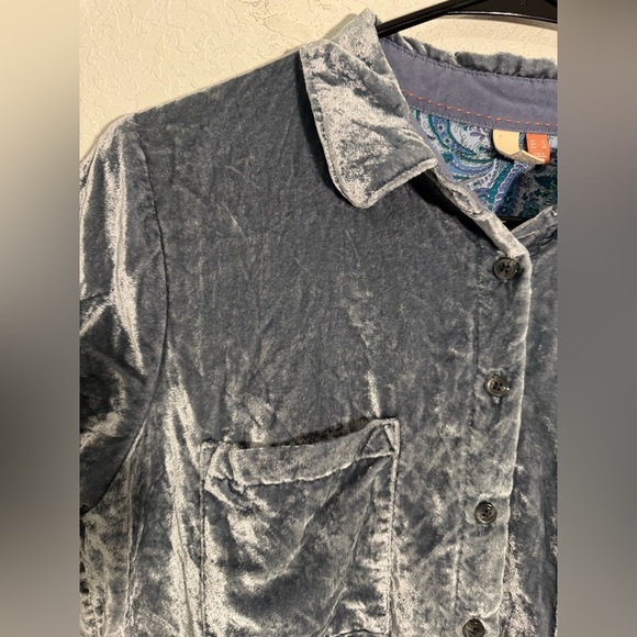Anthropologie Pilcro Crushed Blue Velvet Femme Buttondown Shirt Dark Size 8 - Picture 8 of 10